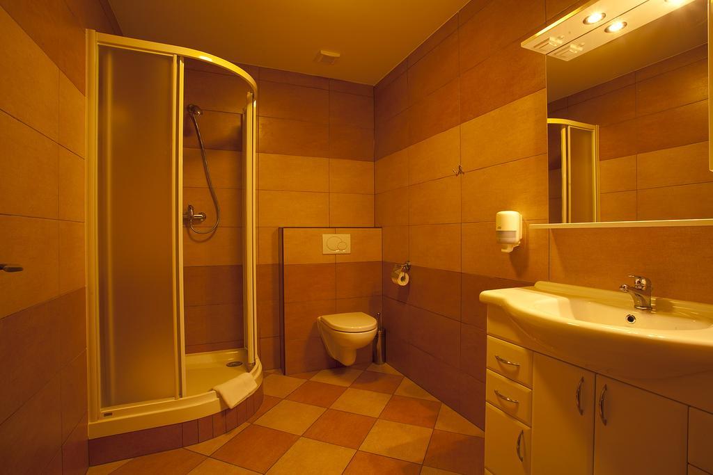 Hotel Vinarstvi U Kaplicky Zaječí Zimmer foto