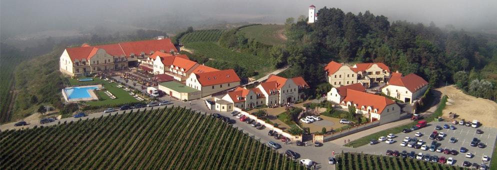 Hotel Vinarstvi U Kaplicky Zaječí Exterior foto