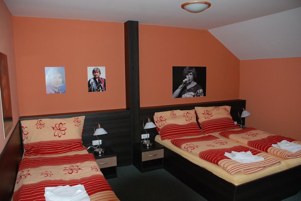 Hotel Vinarstvi U Kaplicky Zaječí Zimmer foto