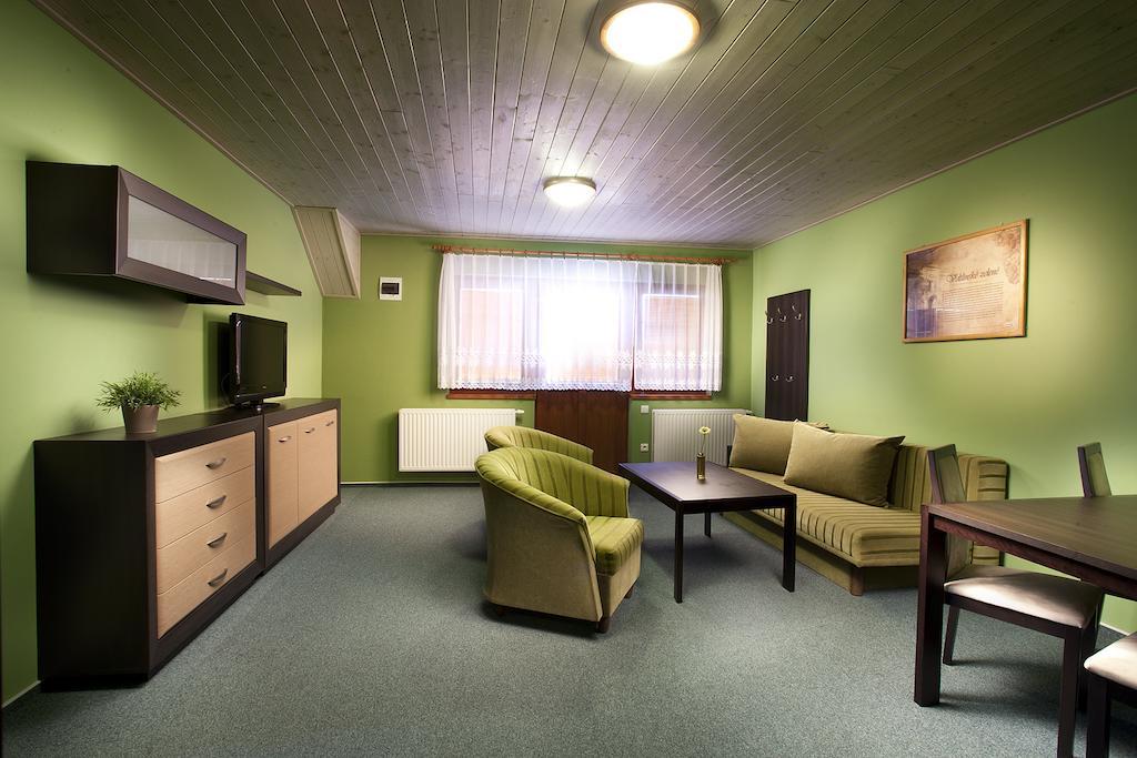 Hotel Vinarstvi U Kaplicky Zaječí Zimmer foto